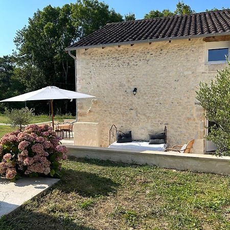 Villa L Etable A Bois Trélissac Exterior foto